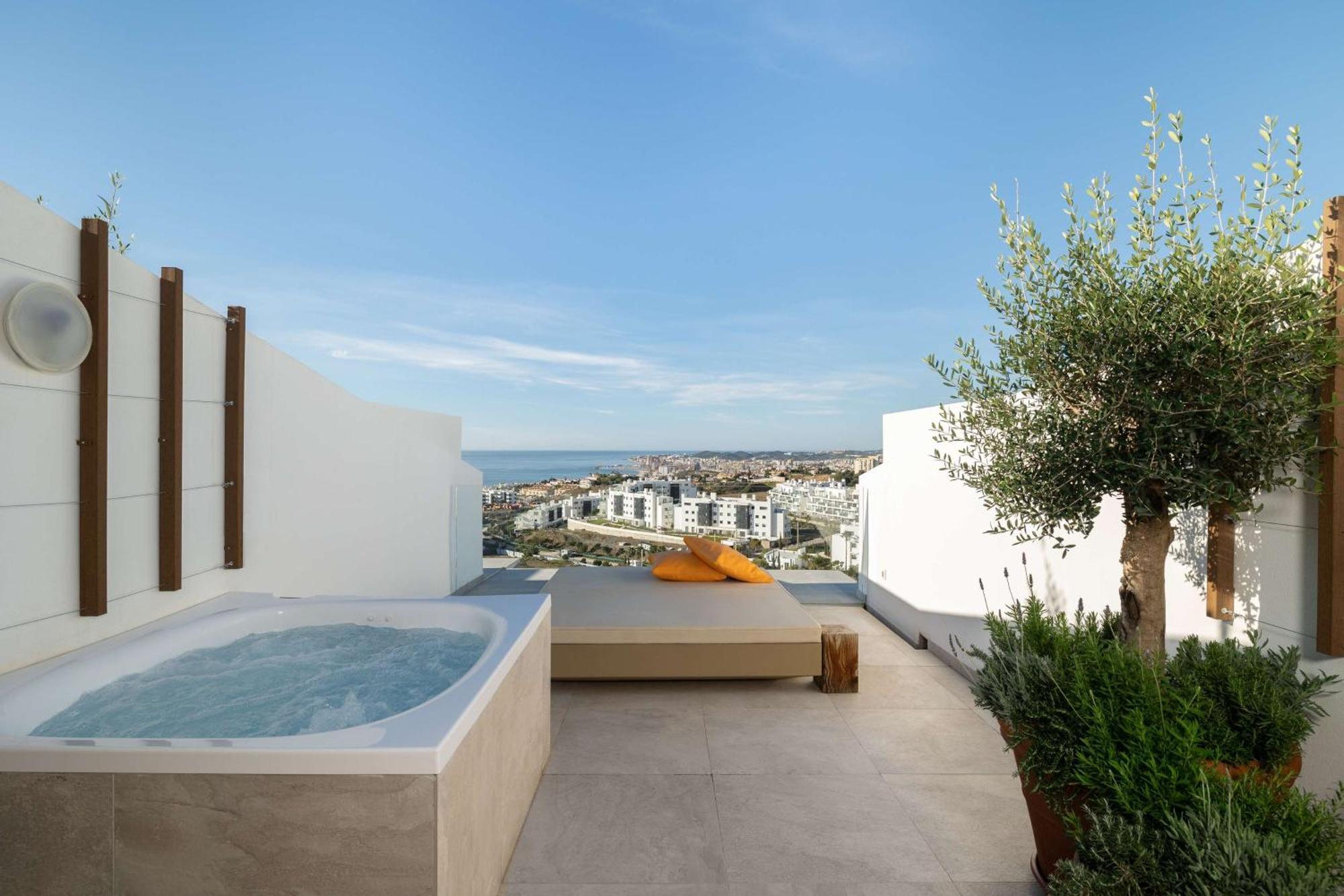 Station touristique Higueron Curio Collection By Hilton (adults Only) Fuengirola