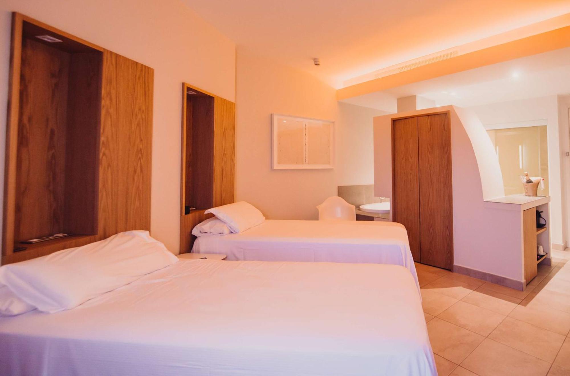 Higueron Curio Collection By Hilton (adults Only) Feriested