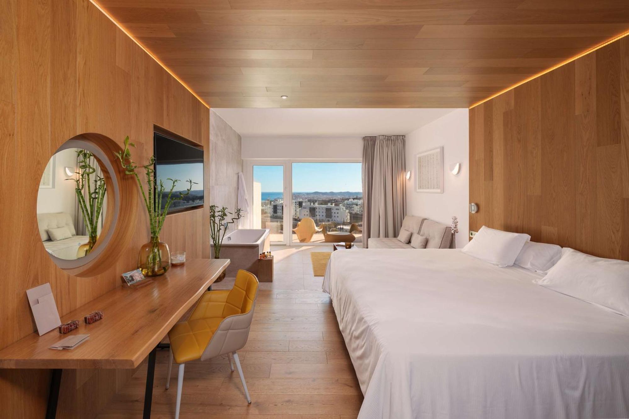 Higueron Curio Collection By Hilton (adults Only) Feriested 5*