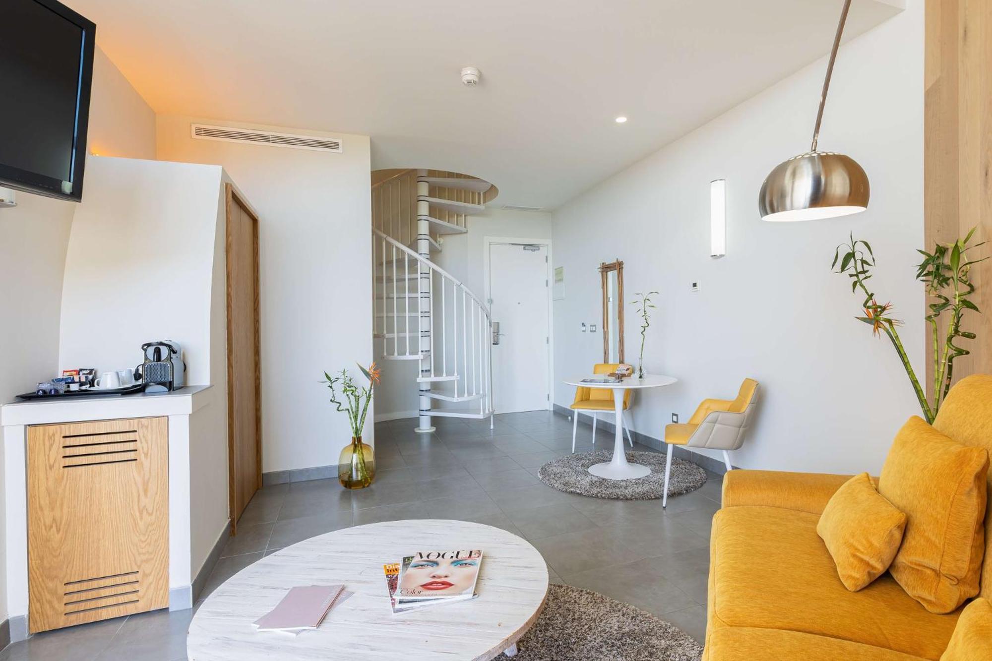 Higueron Curio Collection By Hilton (adults Only) Feriested