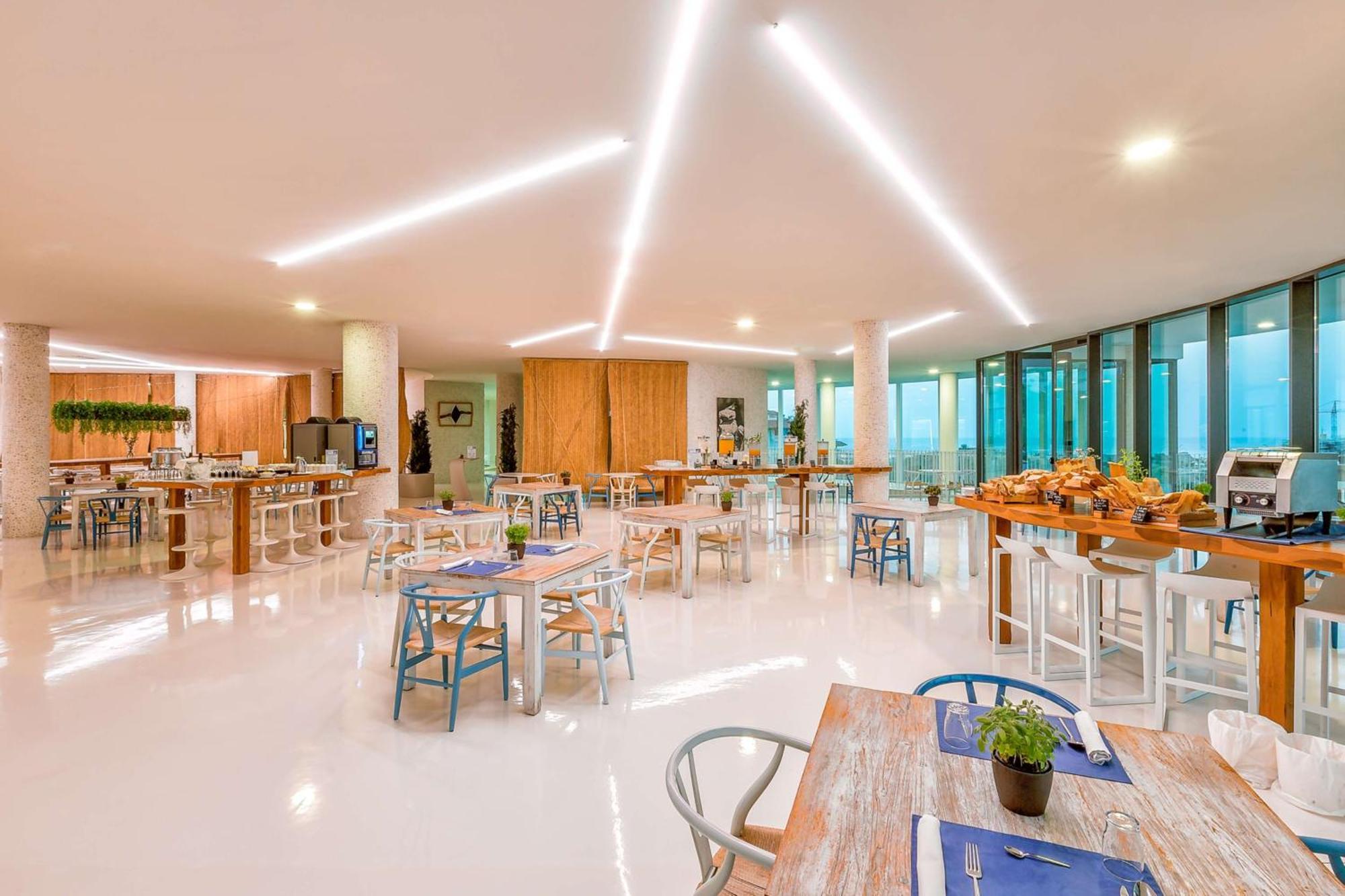Feriested Higueron Curio Collection By Hilton (adults Only) 5*