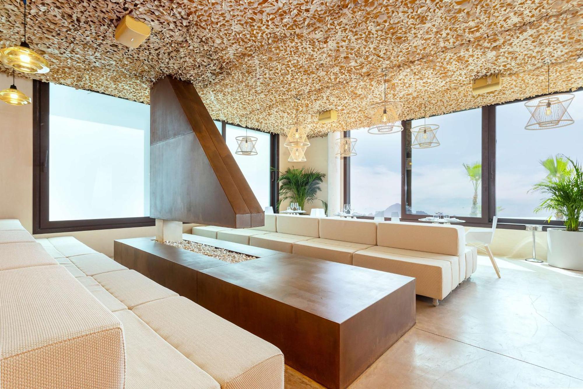 Feriested Higueron Curio Collection By Hilton (adults Only)